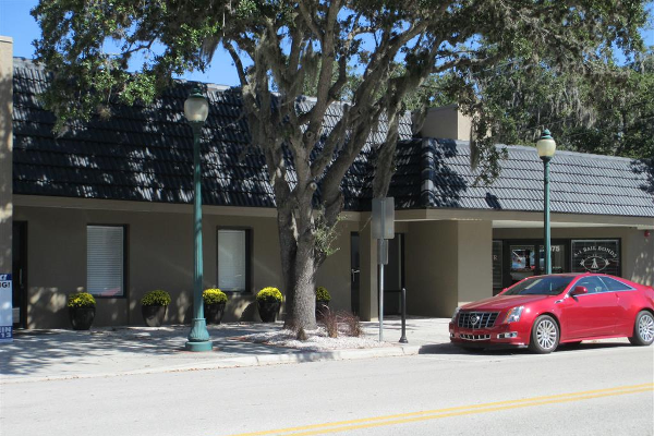 View of Courthouse Suites from Main Street